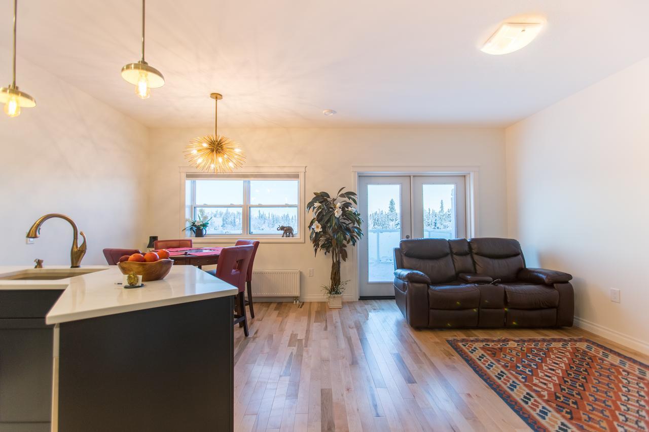 Aurora Deluxe Guest House Yellowknife Eksteriør billede