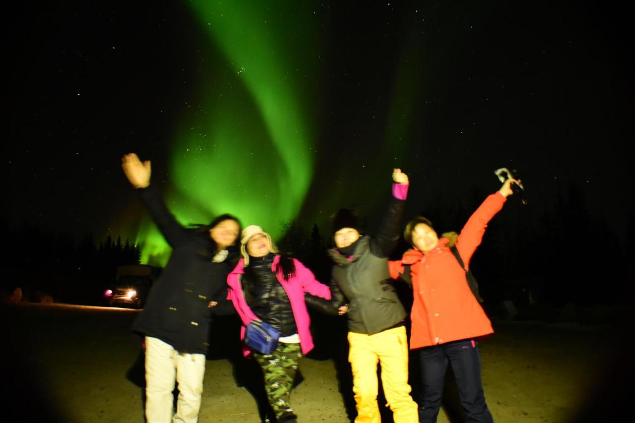 Aurora Deluxe Guest House Yellowknife Eksteriør billede